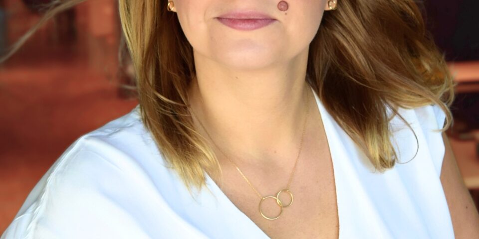 Alicja Miklaszewska-Kowalczuk, MD OMD